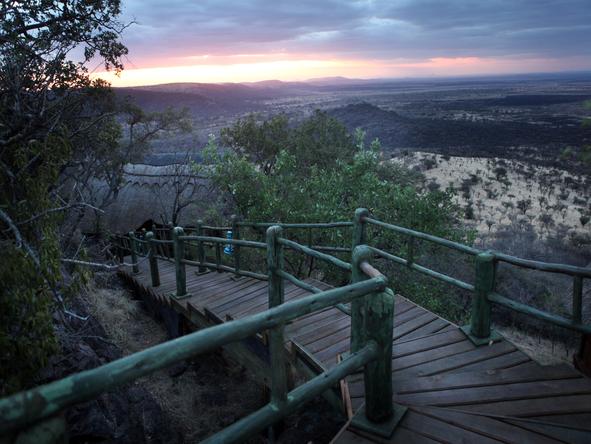 Soroi Serengeti Lodge - sunset